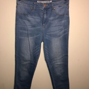FN Light Wash High Waisted Jeans [5]